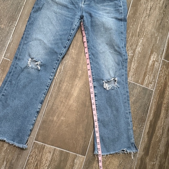 7 For All Mankind Luxe Vintage Ultra High Rise slim kick Button-Fly Jeans - Picture 7 of 10